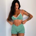 SHORT AURA MENTA