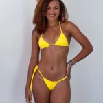 BIQUÍNI RIHANNA AMARELO