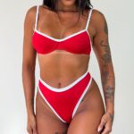 BIQUÍNI HOT PANTS VERMELHO E BRANCO